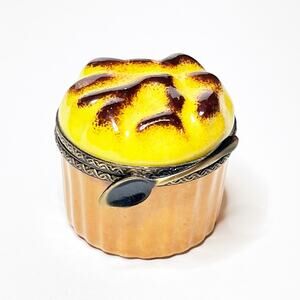 Limoges Box Soufflé Hand Painted Porcelain Trinket